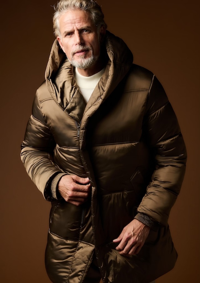 【未使用】1piu1uguale3 ウノピゥウ ラップスナップコート 3 未使用】1PIU1UGUALE3 ラップスナップコート サイズ6 - メルカリ