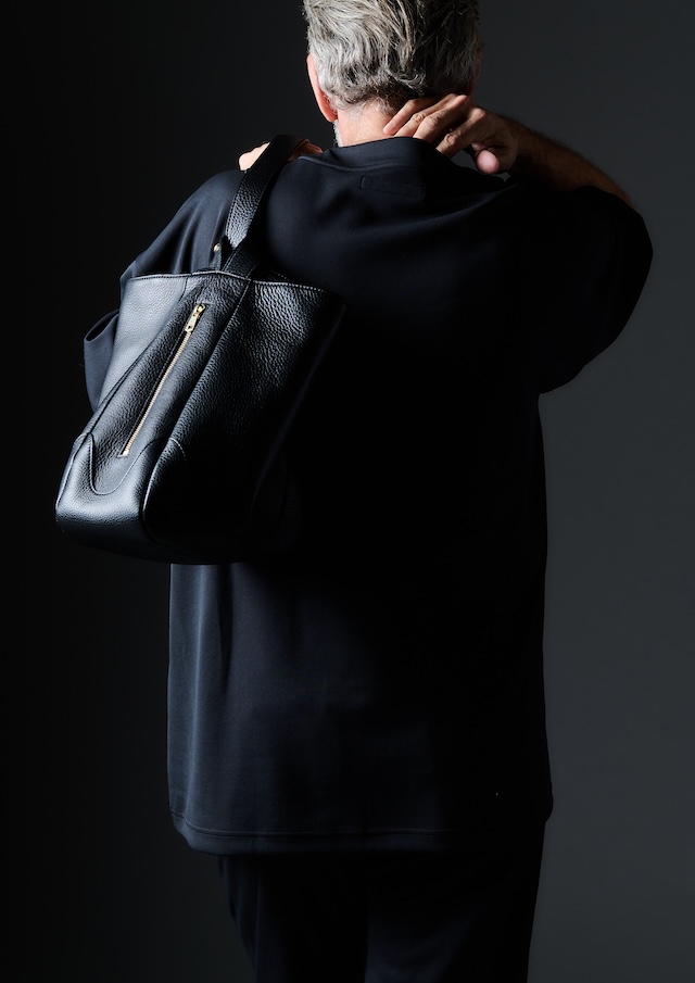 1PIU1UGUALE3 / PELLE MORBIDA / ONE HAND BAG |1PIU1UGUALE3