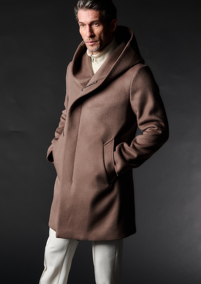 美品 1PIU1UGUALE3 ウノピュウノウグァーレトレ ネックウォーマー 茶  