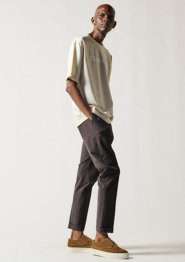 美品✨1PIU1UGUALE3 CREASE SLACKS 定価¥60500 CREASE SLACKS |1PIU1UGUALE3(ウノ ピゥ ウノ ウグァーレ トレ