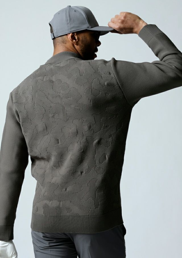 113 GOLF MOCK NECK |1PIU1UGUALE3(ウノ ピゥ ウノ ウグァーレ