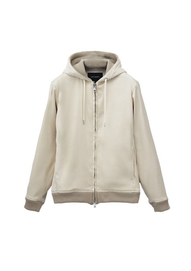 OFF WHITE